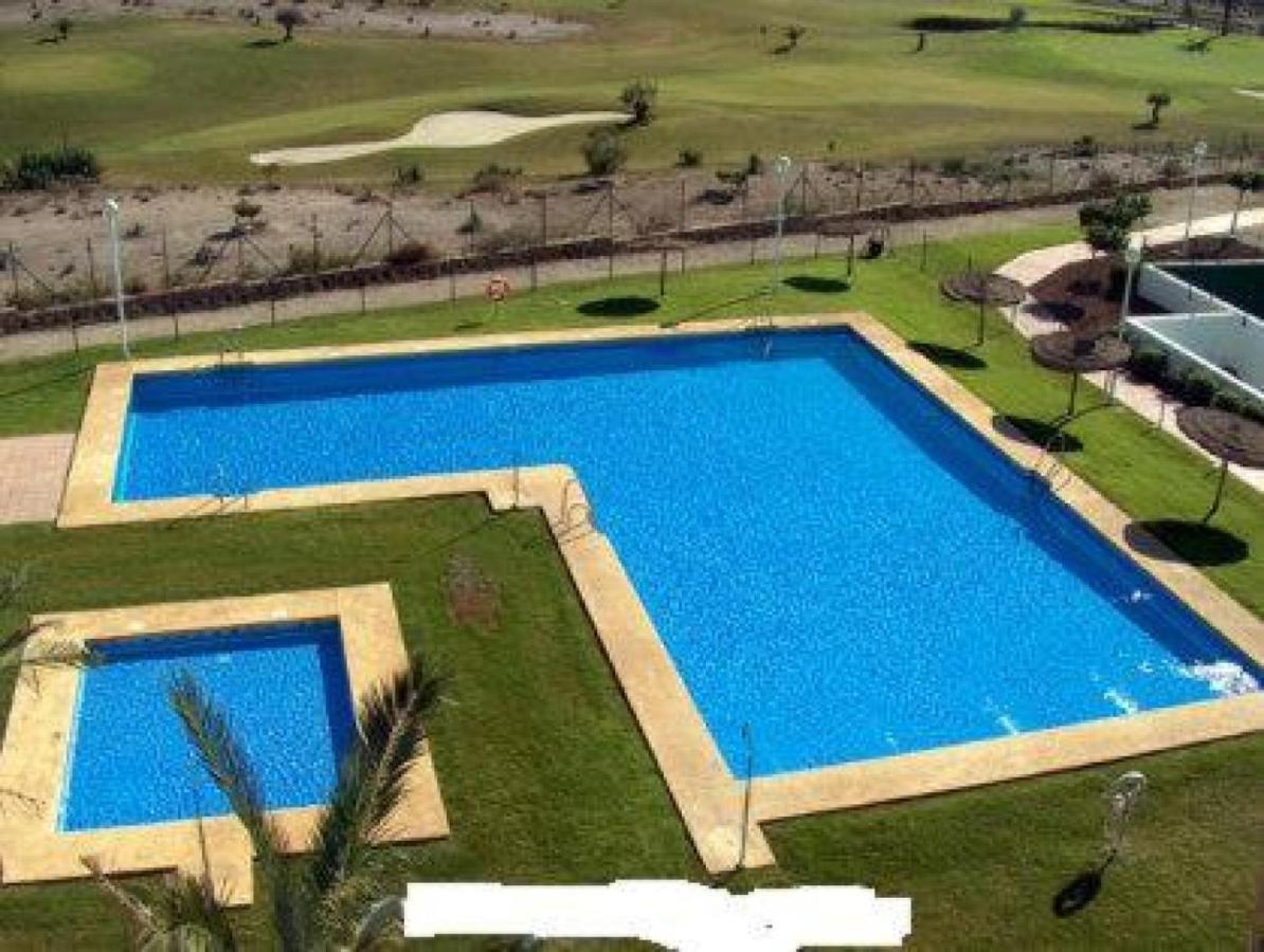 Апартаменты Piso Lujo El Toyo Ретамар Экстерьер фото